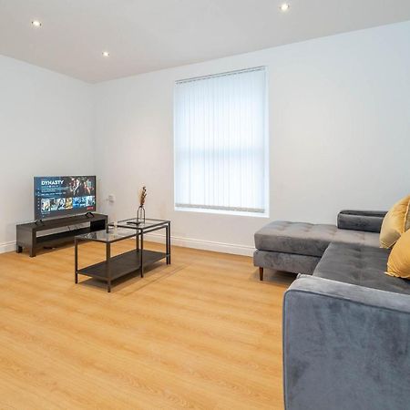 Two Bedroom Apartment-One Choice Stays- Jewellery Quarter Birmingham Buitenkant foto