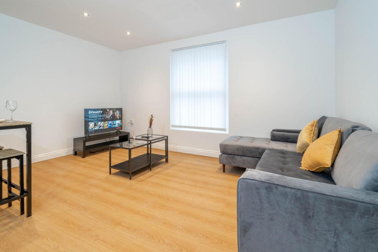 Two Bedroom Apartment-One Choice Stays- Jewellery Quarter Birmingham Buitenkant foto